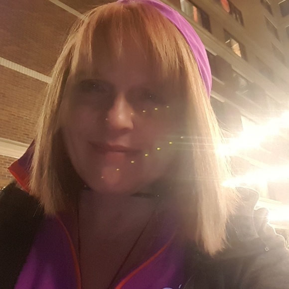 Meet your Posher, Wendy julissa - Picture 4 of 7